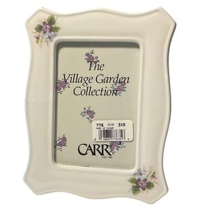 CARR - The Village Garden Collection Picture Frame